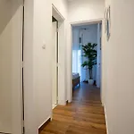 Art Galore! דירה *